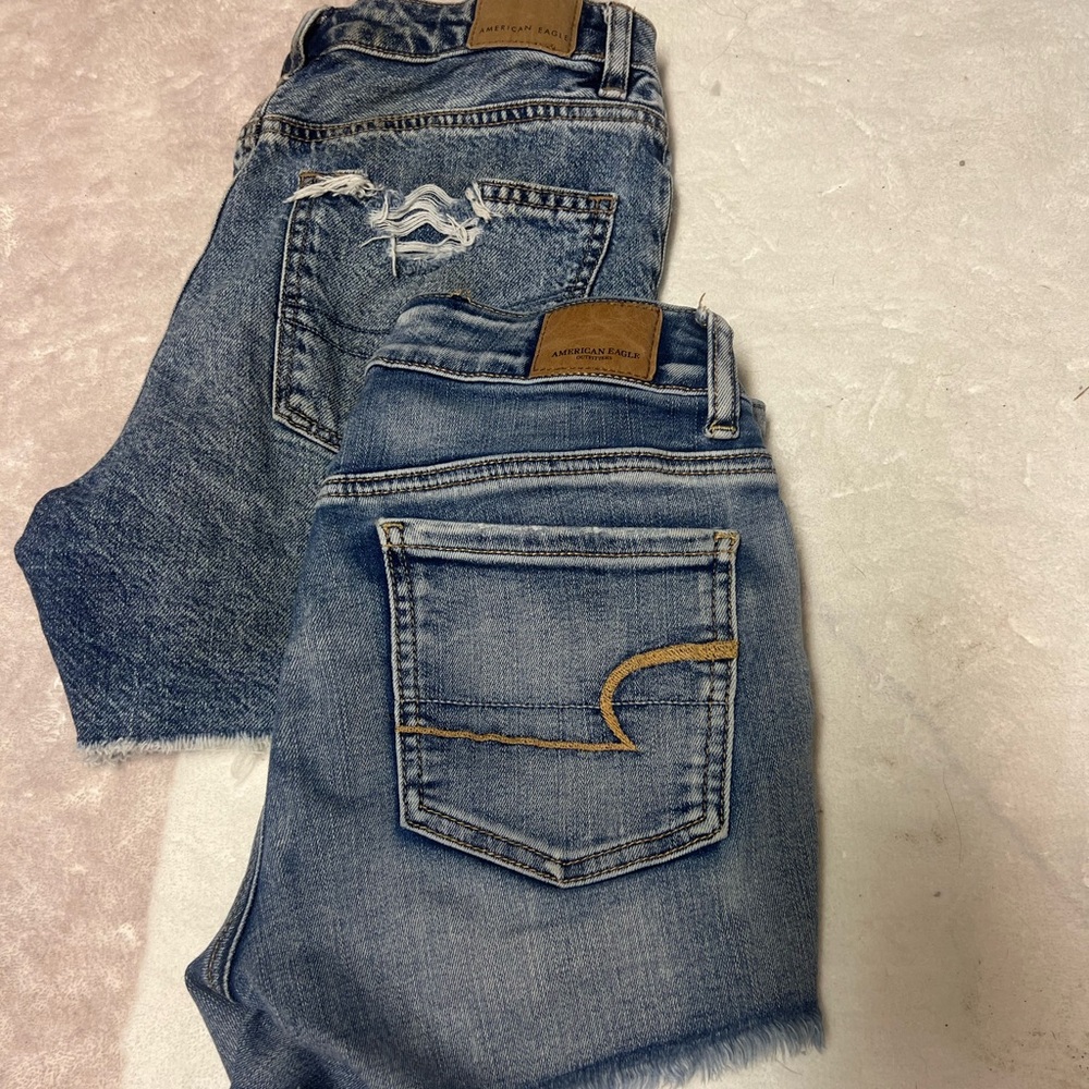 American Eagle shorts (2 pairs)